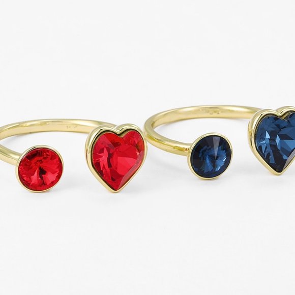 Jewelry - ⚠️SOLD OUT⚠️Pretty Heart Swarovski Gold Ring